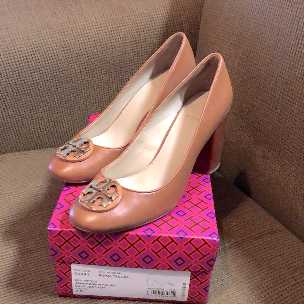 Tory Burch Janey PumpRoyal Tan 7.5
